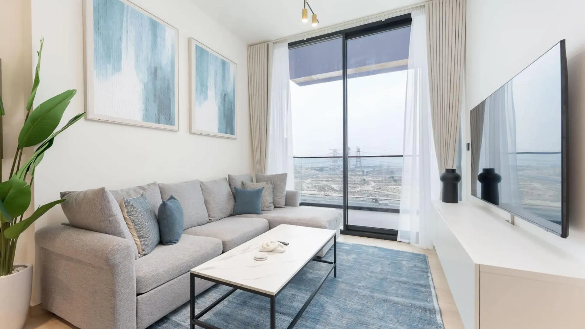 Lovely Apartment In Binghatti Corner That Sleeps 4 Dubai United Arab Emirates