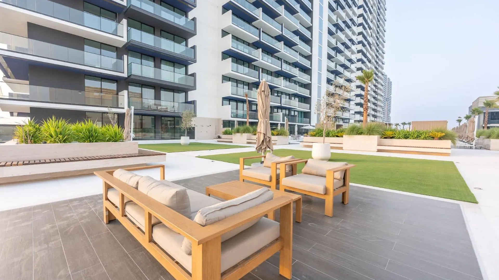 Lovely Apartment In Binghatti Corner That Sleeps 4 Dubai United Arab Emirates