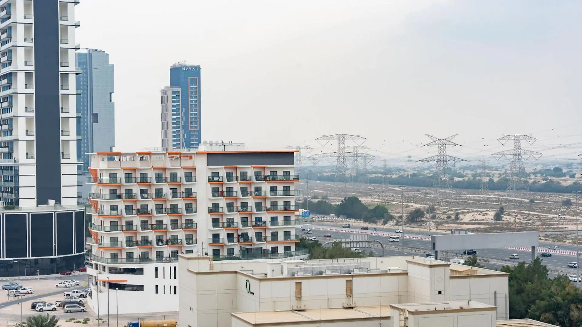 Lovely Apartment In Binghatti Corner That Sleeps 4 Dubai